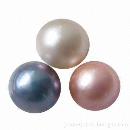 Round saltwater pearl beads in white, pink and blue, measures 10 to 18mm